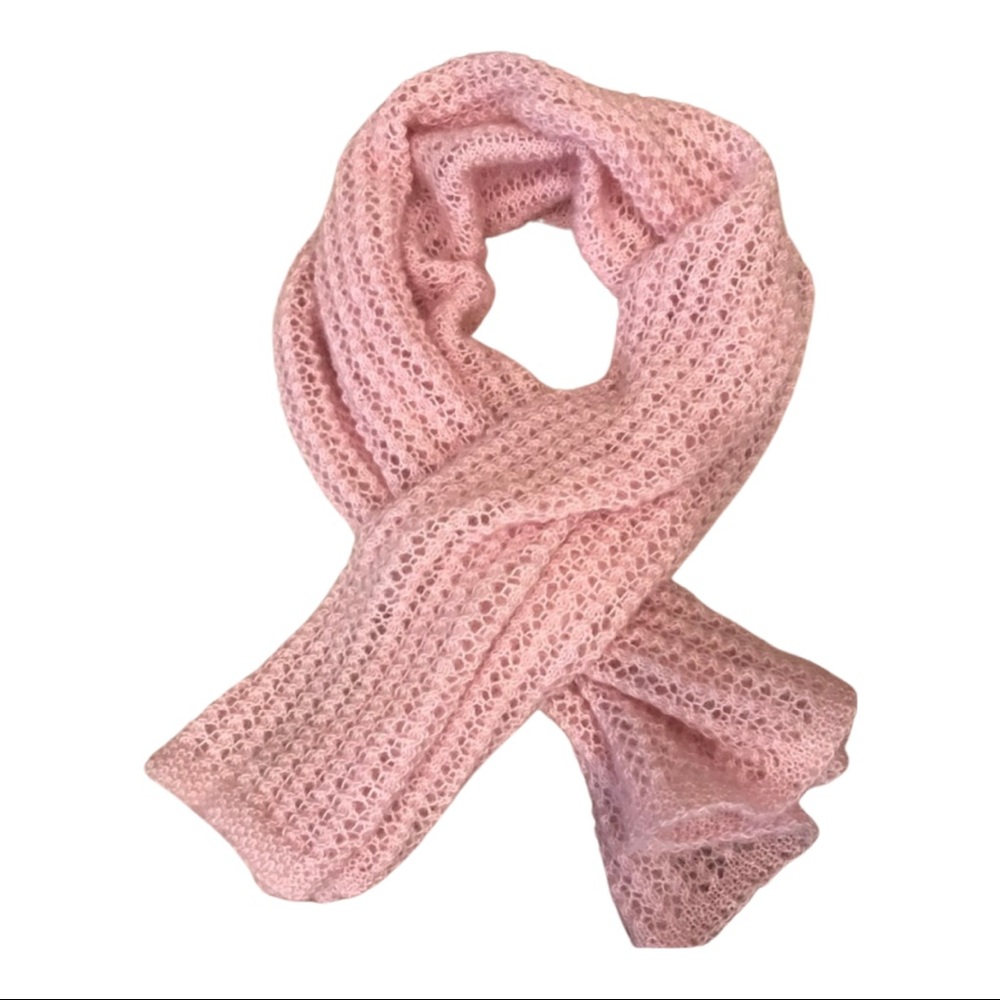 Scarf/Wrap Hand-knitted Pink